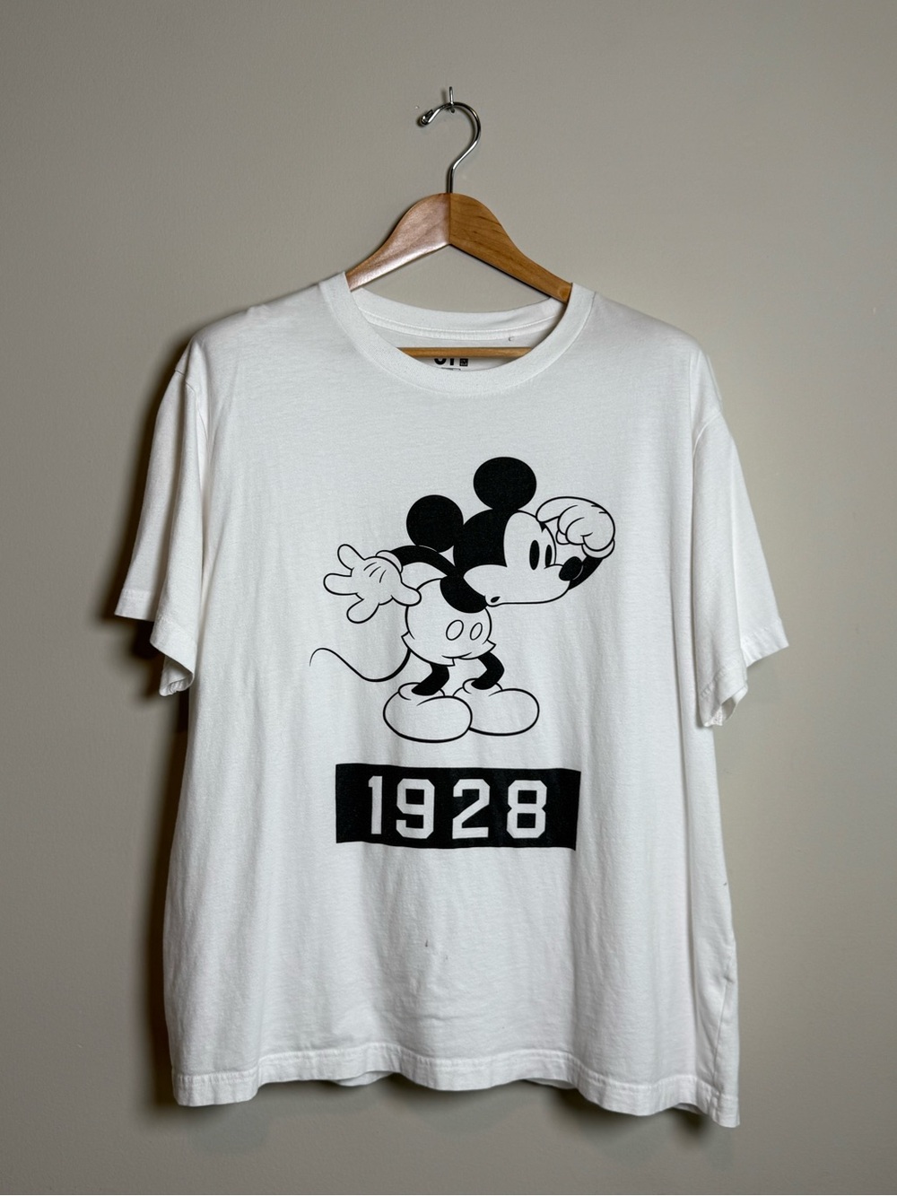 Uniqlo x Disney | Mickey Mouse 1928 Graphic T-Shirt | White | XXL